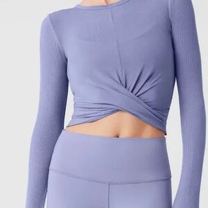 AloYoga Cover Long  Sleeve Top Size Sm